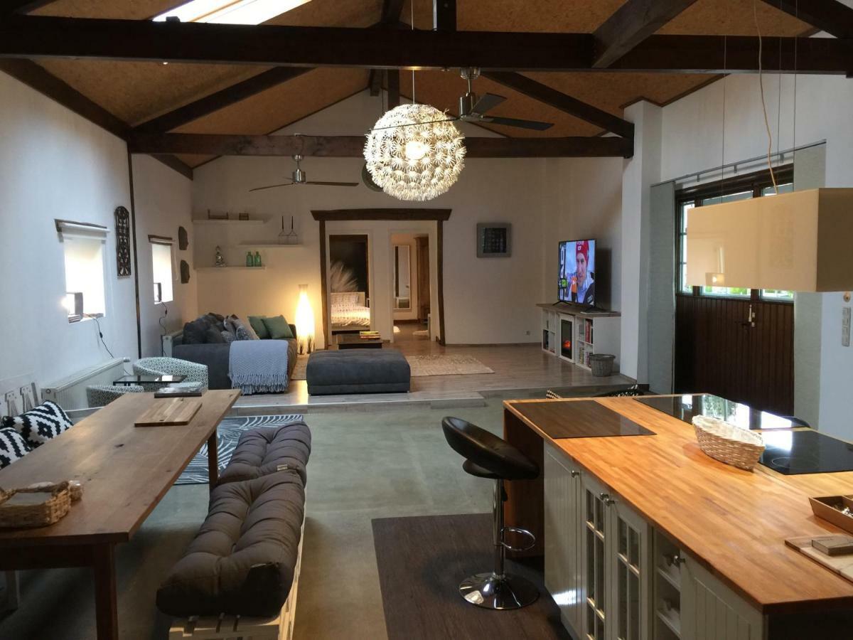 Appartement Hof Busen Loft à Mönchengladbach Extérieur photo